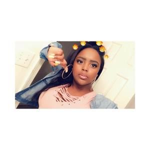 Meet your Posher, Jocelyn